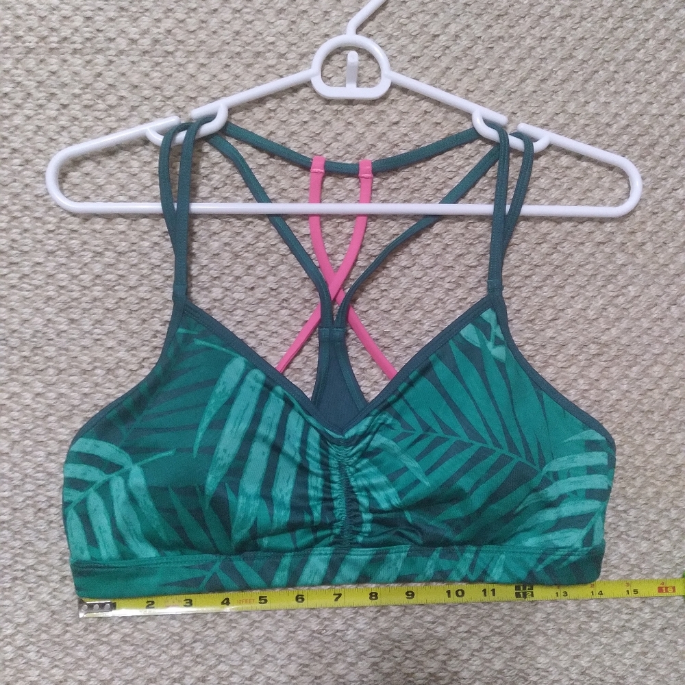 Old Navy Contrasting Strappy Sports Bra VGUC! - Picture 2 of 7